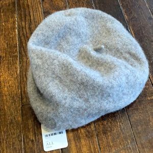 Extra-slouchy Free People beret
